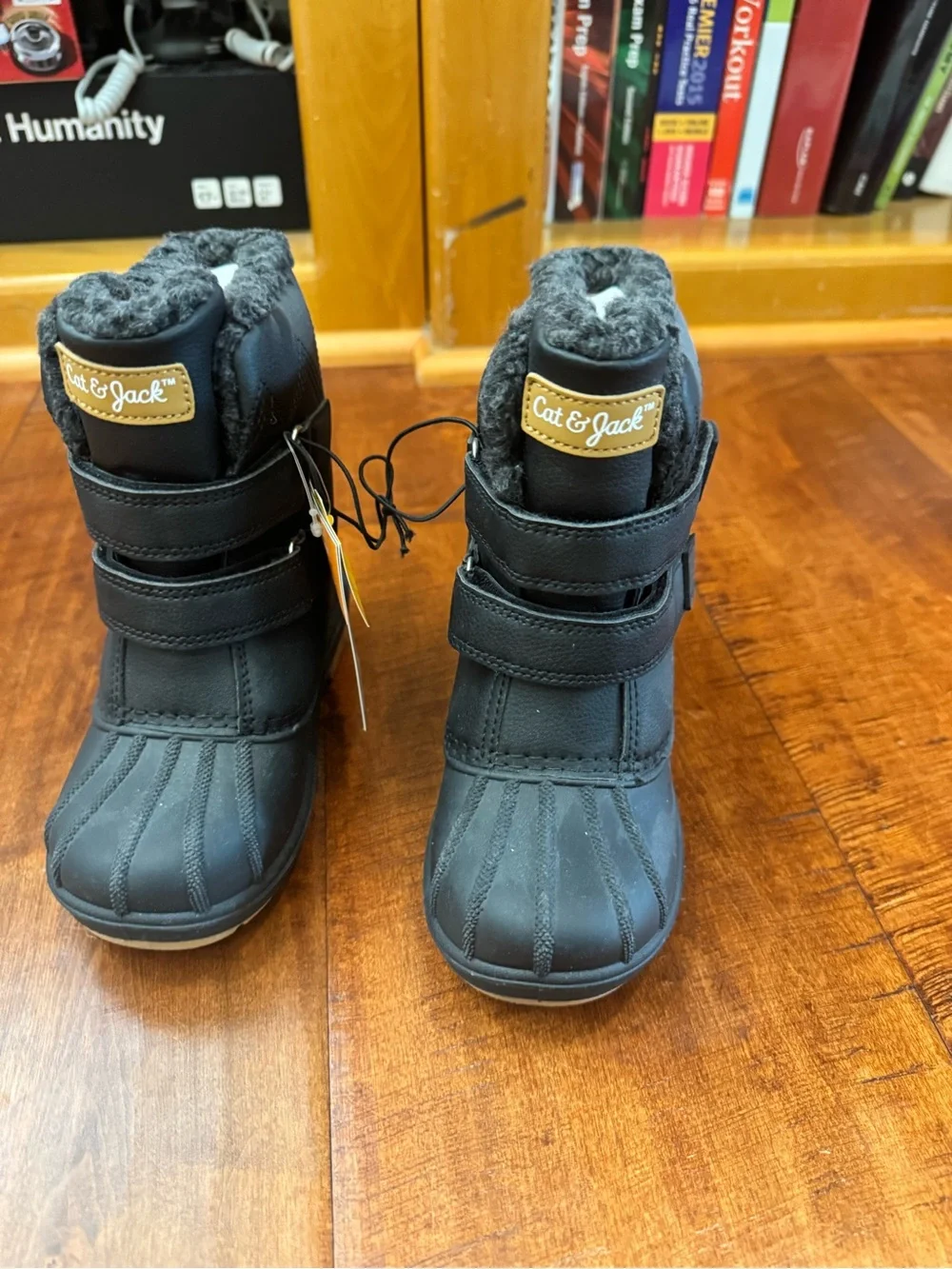 Cat & Jack Black Kids Waterproof Sherpa Winter Boots